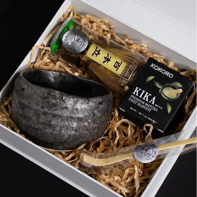 Uji Matcha Ceremony Kit with chawan, chasen, chashaku and premium Japanese matcha